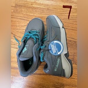 Columbia shoes